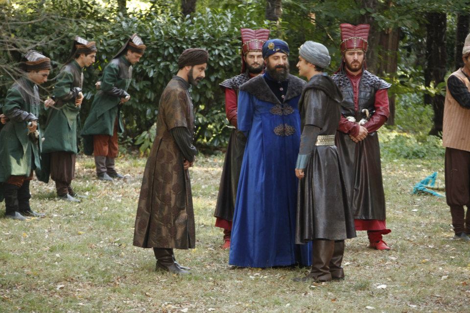 Сериал Великолепный век 3 сезон - Сулейман, Мехмет и Рустем паша