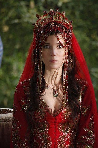 Сериал Великолепный век - Хатидже султан невеста