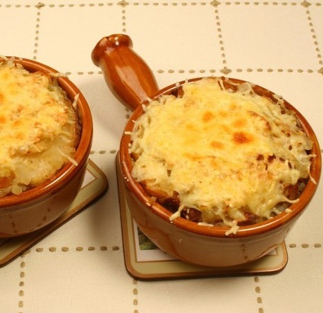 Традиционный сырный суп из Авейрона