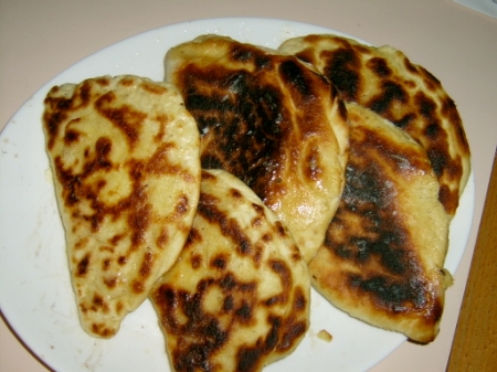 Нааны с сыром Нааны с сыром