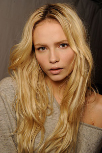 какой цвет волос подходит к карим глазам Natasha Poly какой цвет волос подходит к карим глазам Natasha Poly