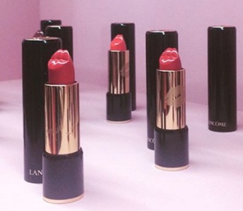 помады Lancôme X Olympia Le-Tan помады Lancôme X Olympia Le-Tan