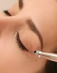 перманентный макияж глаз особенности процедуры