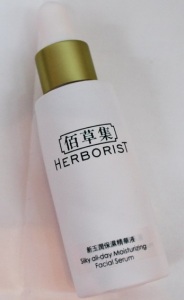 сыворотка Serum revitalisant et raffermissant от Herboriste