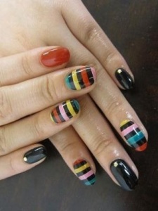 разноцветные ногти