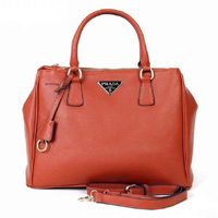 классические кожаные сумки Prada классические кожаные сумки Prada