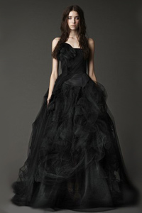 современное свадебное платье черное Vera Wang