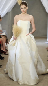 Каролина Херрера весенняя коллекция свадебных платьев 2013