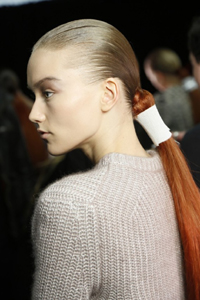 прически для длинных волос в домашних условиях Alexander Wang прически для длинных волос в домашних условиях Alexander Wang