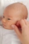 Сыпь у новорожденных: а стоит ли переживать?