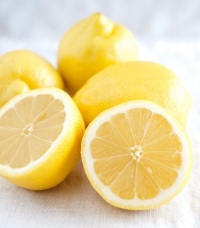лимон полезные свойства и противопоказания