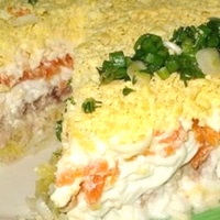 салат «Мимоза» с лососем